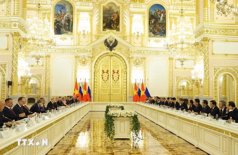 Tổng Bí thư, Chủ tịch nước Tô Lâm hội đàm chính thức với Tổng thống Liên bang Nga Vladimir Putin. (Ảnh: Thống Nhất/TTXVN)