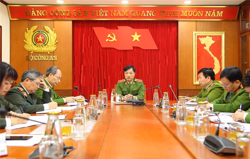 Thứ trưởng Nguyễn Duy Ngọc chủ trì cuộc họp