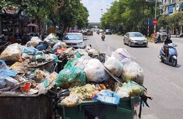 Luật Bảo vệ môi trường 2020 có hiệu lực từ 1/1/2022 với nhiều quy định mới về thu gom rác thải Luật Bảo vệ môi trường 2020 có hiệu lực từ 1/1/2022 với nhiều quy định mới về thu gom rác thải
