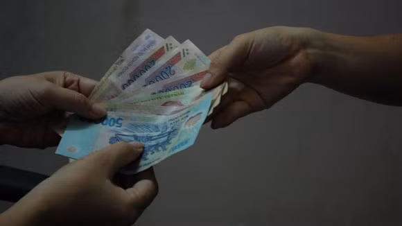 Những khoản thu đầu năm học mới: Tự nguyện hay biến tướng? ảnh 1