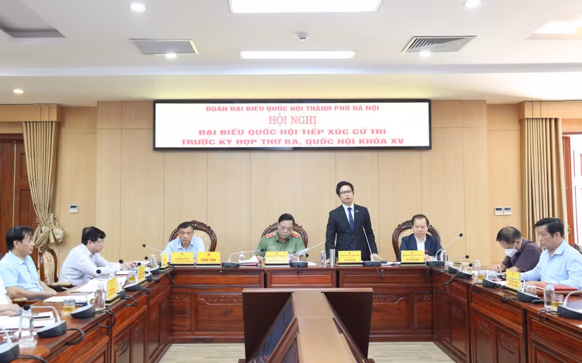 ĐBQH Vũ Tiến Lộc, Ủy viên Ủy ban Kinh tế của Quốc hội đã tiếp thu ý kiến và trả lời kiến nghị của cử tri