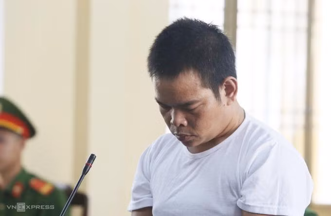 BNướch Cao tại phiên tòa sơ thẩm chiều 19-9 BNướch Cao tại phiên tòa sơ thẩm chiều 19-9