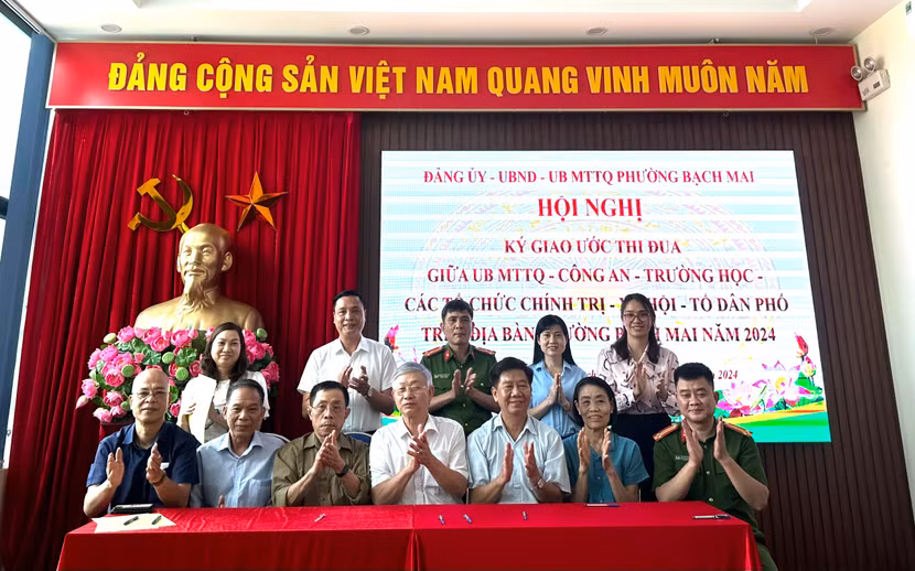 Ký cam kết quyết tâm xây dựng CAP Bạch Mai kiểu mẫu về ANTT và VMĐT