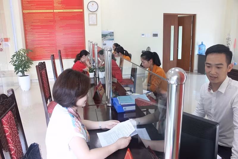 Cơ quan thuế đã rà soát hàng chục nghìn tài khoản ngân hàng có thu nhập từ TMĐT (Ảnh minh họa)