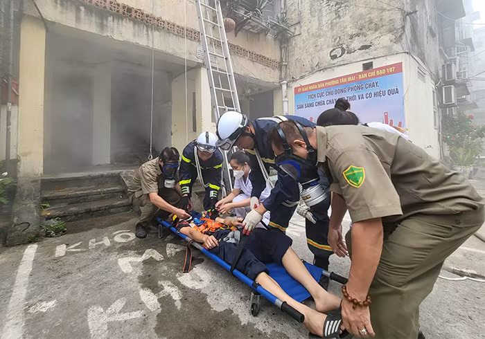 Diễn tập kỹ năng cứu nạn, cứu hộ luôn được lực lượng chức năng phường Định Công quan tâm