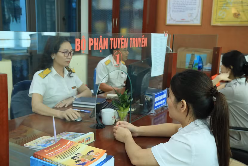 Ngành Thuế đẩy mạnh chuyển đổi số trong công tác quản lý thuế với hộ, cá nhân kinh doanh
