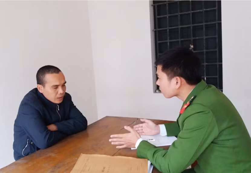 Công an tỉnh Nam Định ghi lời khai Vũ Đức Giang Công an tỉnh Nam Định ghi lời khai Vũ Đức Giang