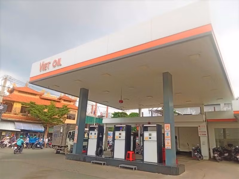xuyen-viet-oil-4048-3053.jpeg