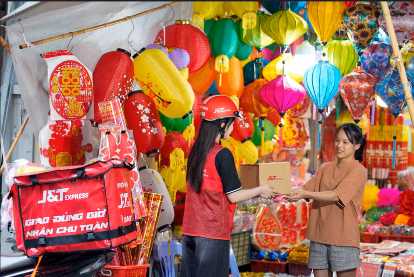 Nhu cầu chuyển phát của người dùng không hạ nhiệt do thói quen mua sắm trực tuyến ngày càng phổ biến