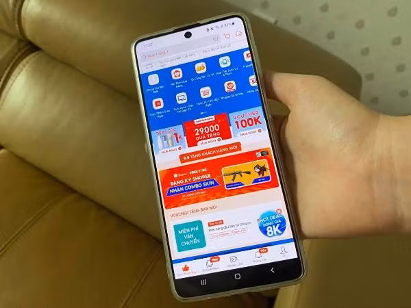 Từ 1-8, bán hàng trên Shopee, Tiki sẽ bị khấu trừ thuế?