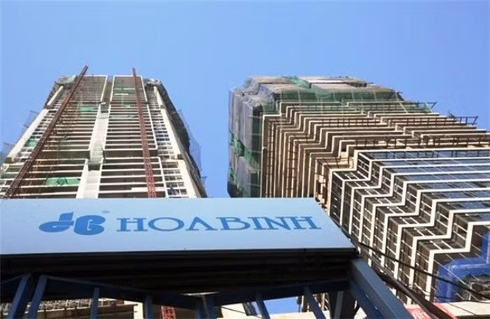 Căng thẳng thượng tầng tại Tập đoàn Xây dựng Hòa Bình ngày càng gia tăng Căng thẳng thượng tầng tại Tập đoàn Xây dựng Hòa Bình ngày càng gia tăng
