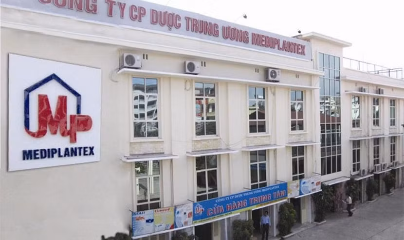 Mediplantex bị phạt vì chậm niêm yết chứng khoán