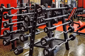 Hàng loạt trung tâm Fitness & Yoga đóng cửa: Nhân viên bị nợ lương có quyền khởi kiện?