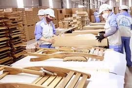 Hoa Kỳ lùi thời điểm tăng thuế đối với một số mặt hàng đồ gỗ thành phẩm