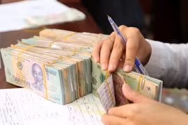 Đôn đốc doanh nghiệp trả đủ lương, thưởng Tết cho người lao động