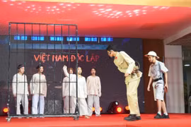 “Sen trong đá”: Đưa giá trị di sản lịch sử đến gần với học sinh.