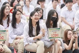 Công bố mức học phí tại 35 trường công lập chất lượng cao của Hà Nội