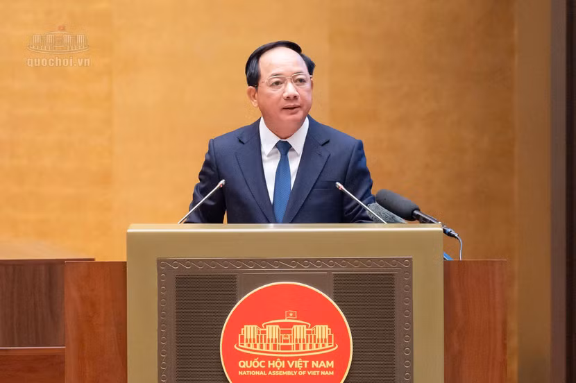 trinh-van-quyet.jpg