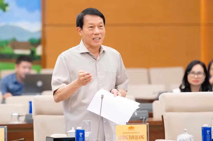 bo-truong-cong-an.jpg
