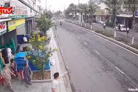 Nhanh chóng bắt giữ 4 đối tượng có dấu hiệu cướp tài sản tại tiệm vàng ở Đắk Lắk 