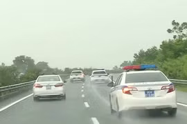 Thêm nội dung làn vượt xe vào thi sát hạch 