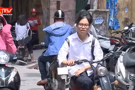 Siết quản lý người chưa đủ điều kiện lái xe: Phụ huynh không thể làm ngơ 