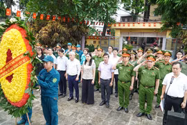 Thành kính tri ân, tưởng nhớ sự hy sinh của các anh hùng liệt sỹ
