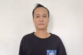 Vận động thành công đối tượng lừa đảo xuyên quốc gia ra đầu thú