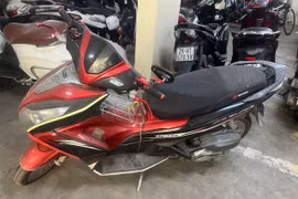 Tìm chủ sở hữu 2 chiếc xe máy liên quan trong vụ án mua bán trái phép chất ma túy