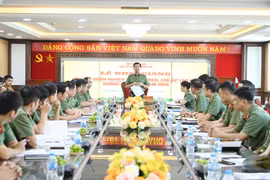 Tập huấn nghiệp vụ phát hiện, chế áp tàu bay không người lái 