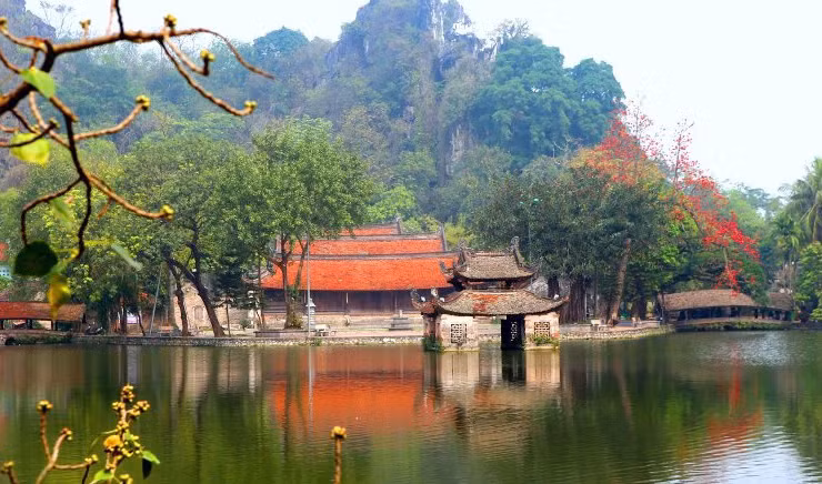 Chùa Thầy (xã Sài Sơn, huyện Quốc Oai)
