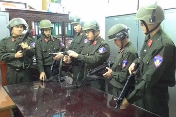 Lực lượng CSHS đặc nhiệm, Phòng CSHS - CATP Hà Nội luôn sẵn sàng bảo vệ bình yên, hạnh phúc của nhân dân