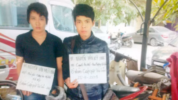 Sinh viên cướp giật bằng… “bom ớt” ảnh 1