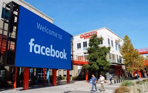Trụ sở của Facebook tại Menlo Park, California, Mỹ gã khổng lồ công nghệ nền tảng xuyên biên giới này đang phải đối mặt với những rắc rối pháp lý tại nhiều nơi trên thế giới