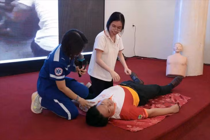 cac-tinh-nguyen-vien-1786959688414441529175.jpg