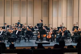 Hòa nhạc 'Shades of Paris': thần đồng piano Lise de la Salle cùng dàn nhạc SSO tái hiện sắc màu âm nhạc Pháp