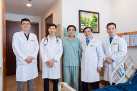 Ca đại phẫu kéo dài hơn 8 giờ giải cứu bệnh nhân mắc ung thư kép