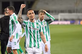 Cựu sao Man United bị kẻ trộm đột nhập nhà riêng