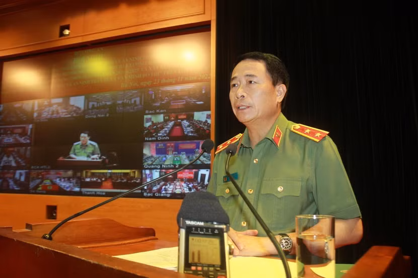 Trung tướng Lê Quốc Hùng, Uỷ viên Trung ương Đảng, Thứ trưởng Bộ Công an chủ trì hội nghị