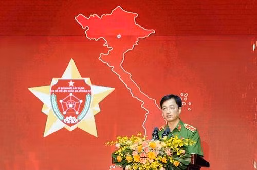 Trung tướng Nguyễn Duy Ngọc, Ủy viên Trung ương Đảng, Thứ trưởng Bộ Công an báo cáo kết quả thực hiện 2 dự án Trung tướng Nguyễn Duy Ngọc, Ủy viên Trung ương Đảng, Thứ trưởng Bộ Công an báo cáo kết quả thực hiện 2 dự án