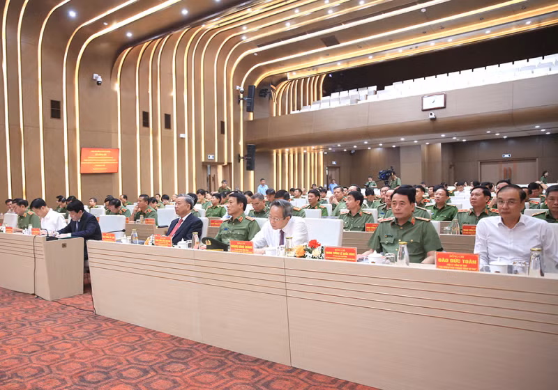 Các đồng chí lãnh đạo Đảng, Nhà nước dự lễ công bố quyết định Các đồng chí lãnh đạo Đảng, Nhà nước dự lễ công bố quyết định