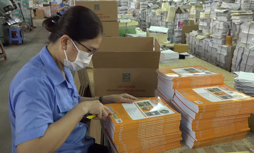 NXBGDVN đã hoàn thành việc in, nhập kho được 46,8 triệu bản SGK lớp 3, 7, 10