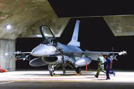 Lỗi phần mềm nghiêm trọng gây ra thảm họa cho tiêm kích F-16V và F-35