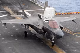 Sau Không quân, đến lượt Thủy quân Lục chiến Mỹ phải nhận F-35 không có radar