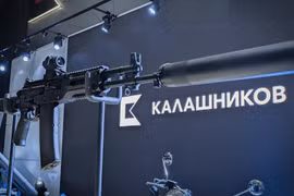Kalashnikov xúc tiến xuất khẩu súng trường tấn công nhỏ gọn AK-15K và AK-19K