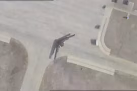 Vệ tinh chụp được ảnh UAV tàng hình cực dị của Trung Quốc