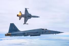 Tiêm kích KF-21 sớm thay thế KF-5 trong Không quân Hàn Quốc