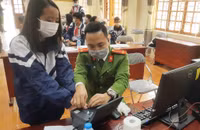 Đồng loạt triển khai cấp căn cước công dân tại điểm tiêm vaccine Covid-19 cho học sinh