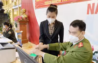 Đồng loạt triển khai cấp căn cước công dân tại điểm tiêm vaccine Covid-19 cho học sinh
