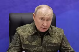 Ông Putin cải tổ ‘đầu não’ chiến dịch Ukraine giữa lúc đà tiến công chững lại